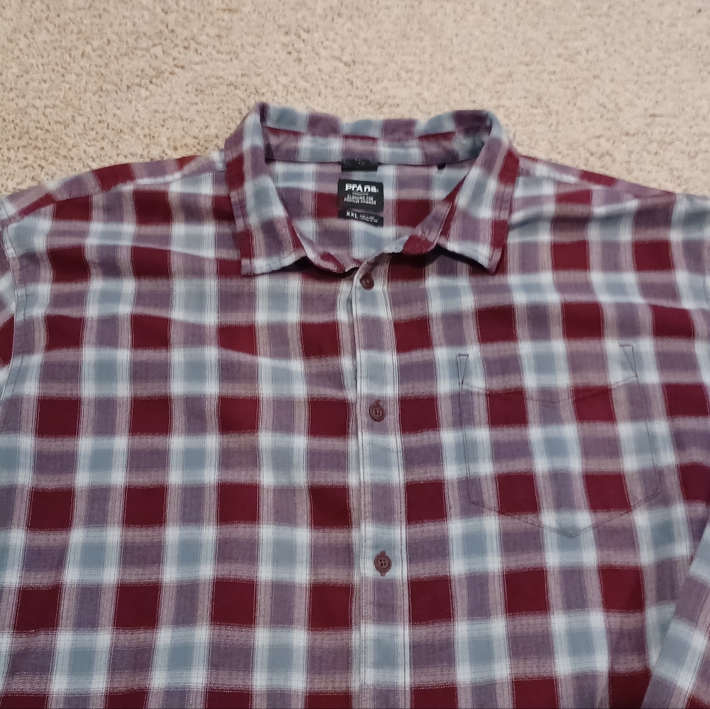 PrAna Button Down Long Sleeved Lightweight Shirt Mens XXL